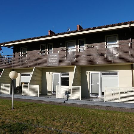 Apartamentai Trys Pusys Šventoji Exteriér fotografie