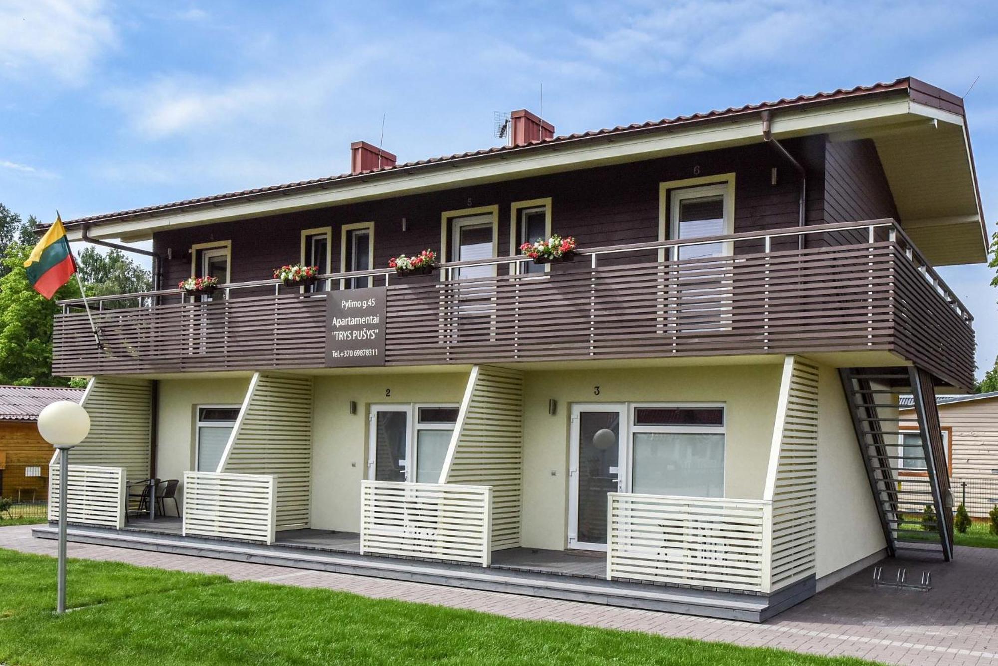 Apartamentai Trys Pusys Šventoji Exteriér fotografie