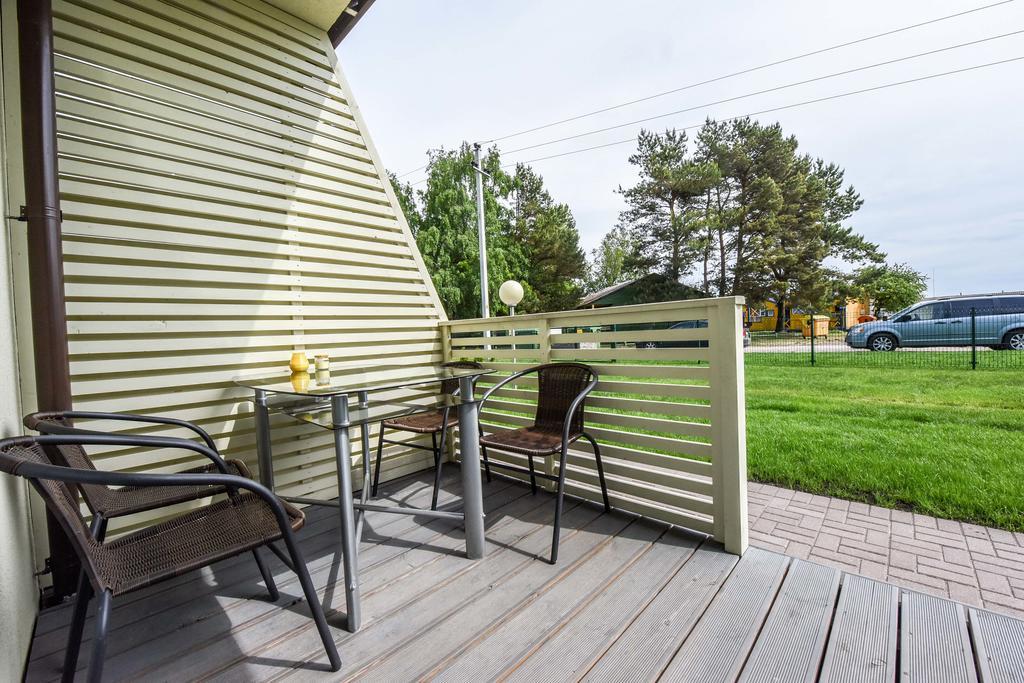 Apartamentai Trys Pusys Šventoji Exteriér fotografie