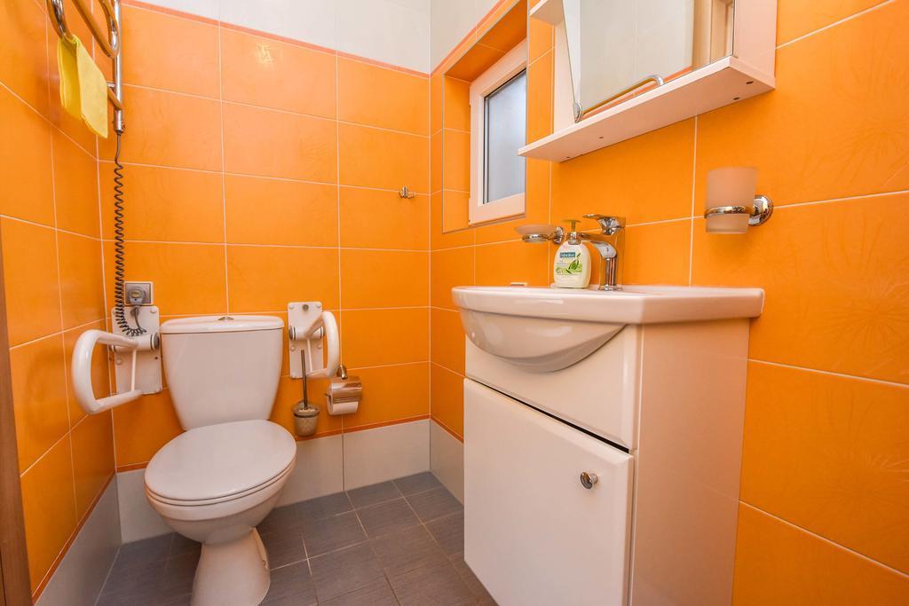 Apartamentai Trys Pusys Šventoji Exteriér fotografie